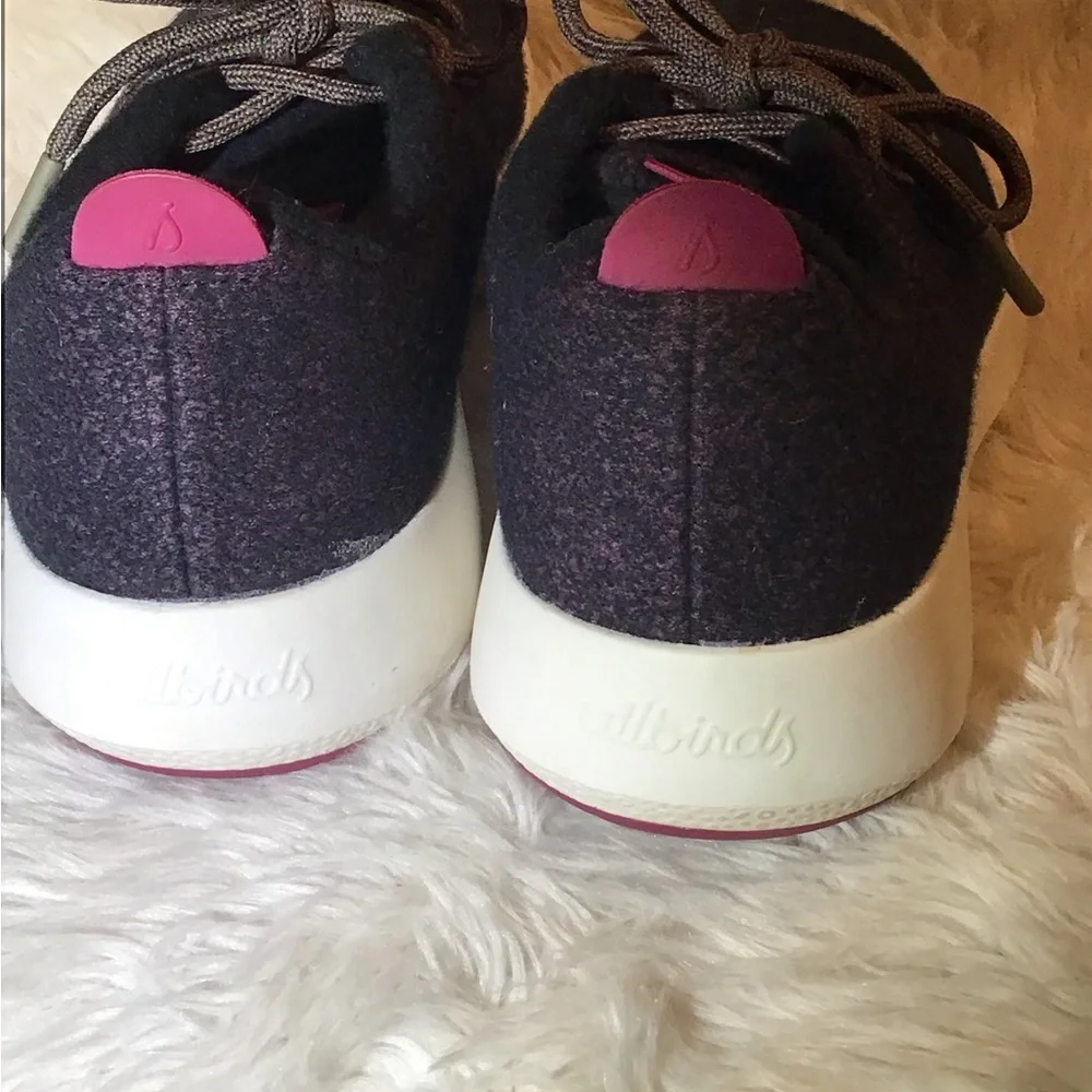 Allbirds Men’s wool running sneakers size 9